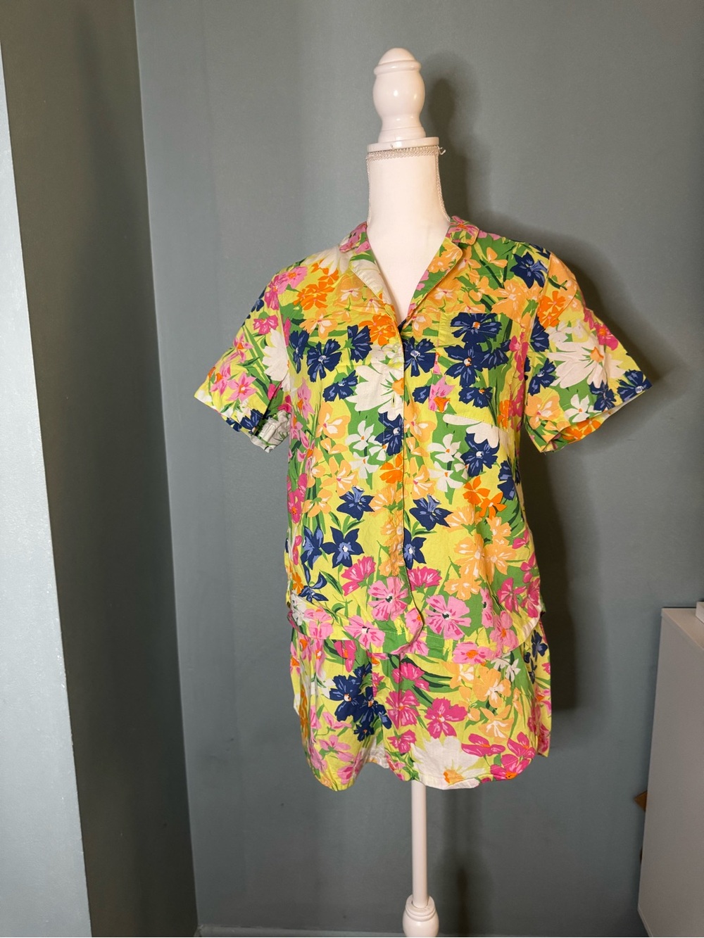 EUC Tropical Floral Short Pajama Boxer Set Vacation Pink Small
